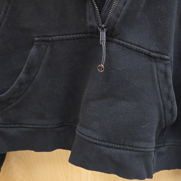 lululemon athletica Black Women's Cropped Hoodie - Picture 3 of 10